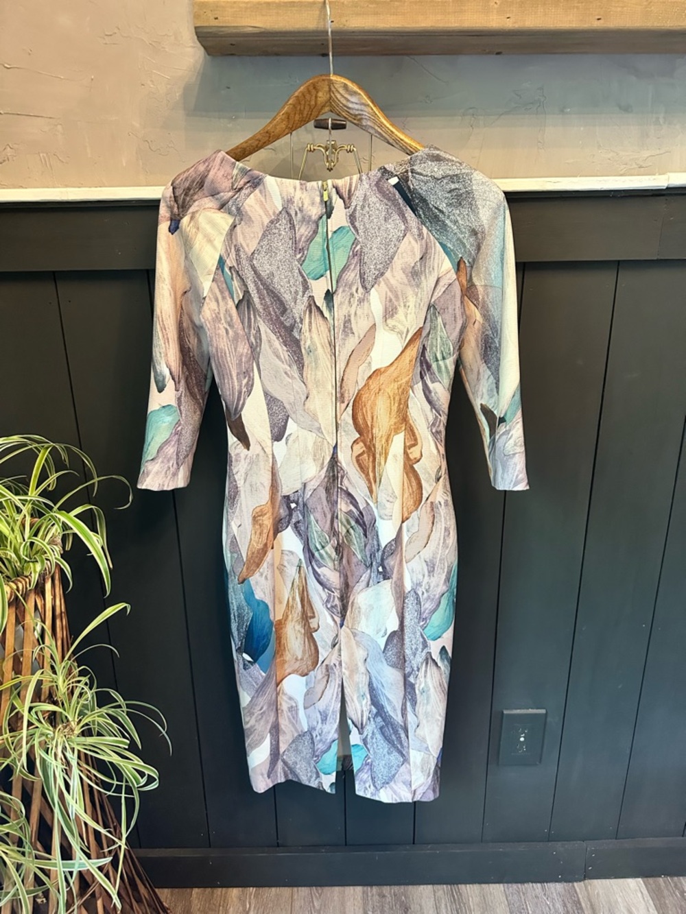 H & M Watercolor Abstract Printed Sheath Midi Dress in Multi-Color size 8 - Picture 3 of 16